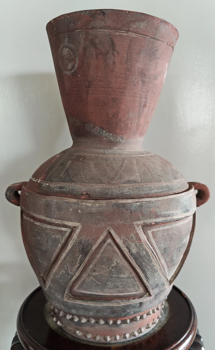 Chinese Neolithic Dawenkou Culture Vessel