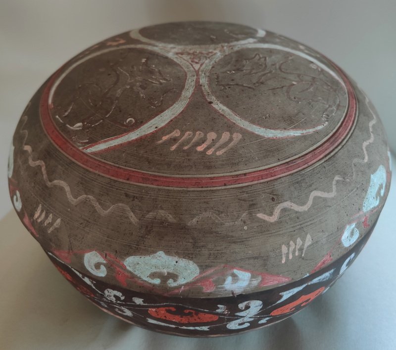 Han Dynasty Earthenware Ming qi Lidded Vessel